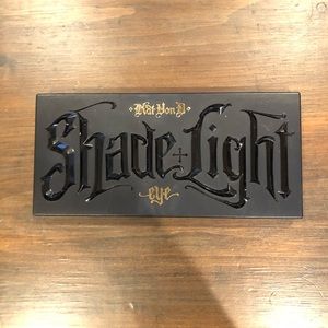 Kat Von D Shade Light Eyeshadow Palette